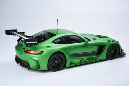 Paragon 1:18 Mercedes-AMG GT3 Green Hell Magno PA-88003