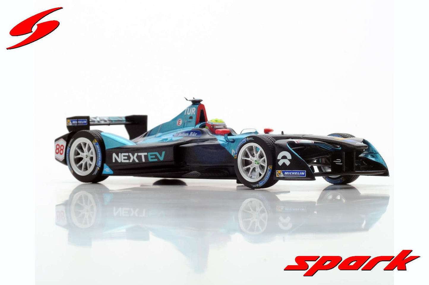 Spark 1:43 Next EV Nio #88 Oliver Turvey RD9 New York Formula E 2016-17 S5919