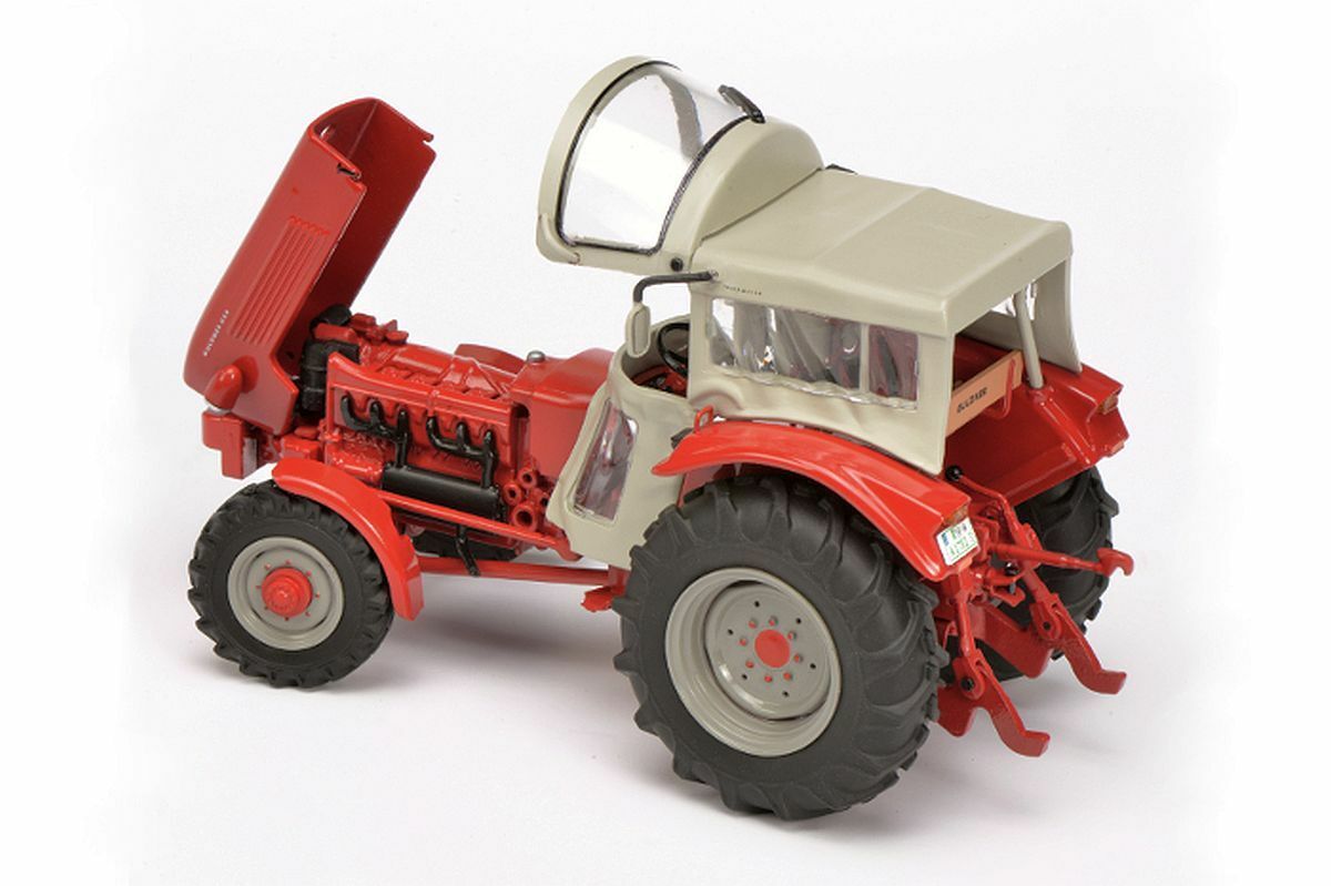 Schuco 1:32 Guldner G60A Tractor 450778400