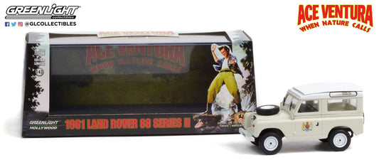 GreenLight 1:43 Ace Ventura: When Nature Calls (1995) - 1961 Land Rover 88 Series IIa Station Wagon 86562