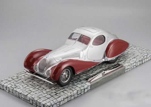 Minichamps 1:18 1937 Talbot-Lago Coupé T150 C-SS Coupe silver/red 107117121
