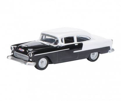 Schuco 1:87 Chevrolet Bel Air black/white 452631400