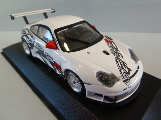 Minichamps 1:43 Porsche 911 GT3 RSR Presentation 2003 400036400