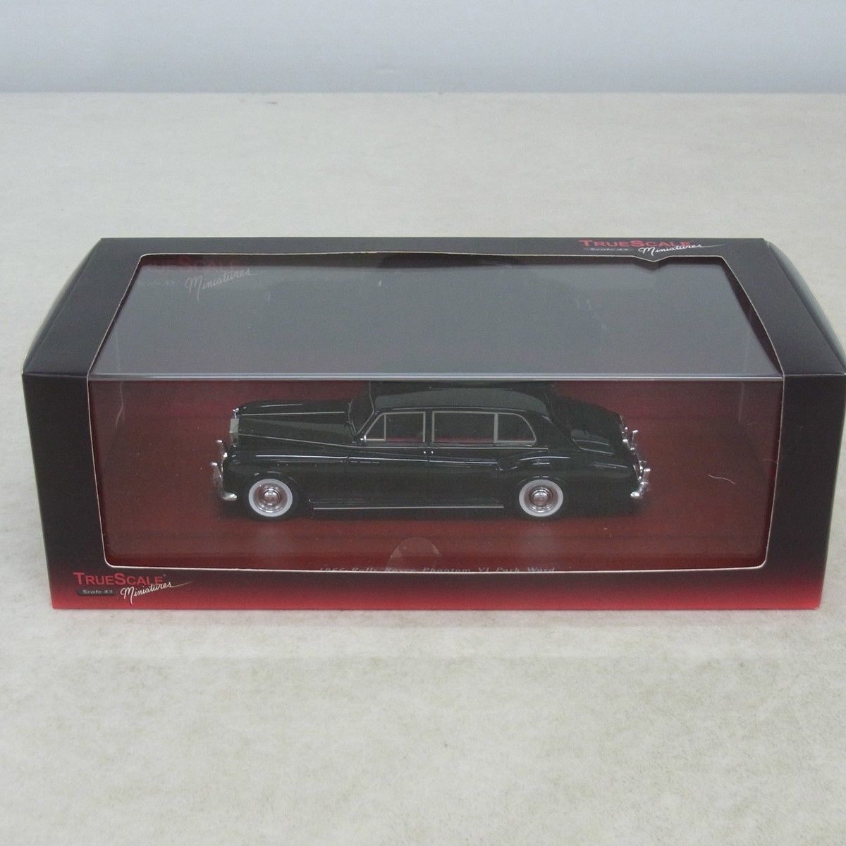 TSM 1:43 1966 Rolls Royce Phantom VI Park Ward TSM104329