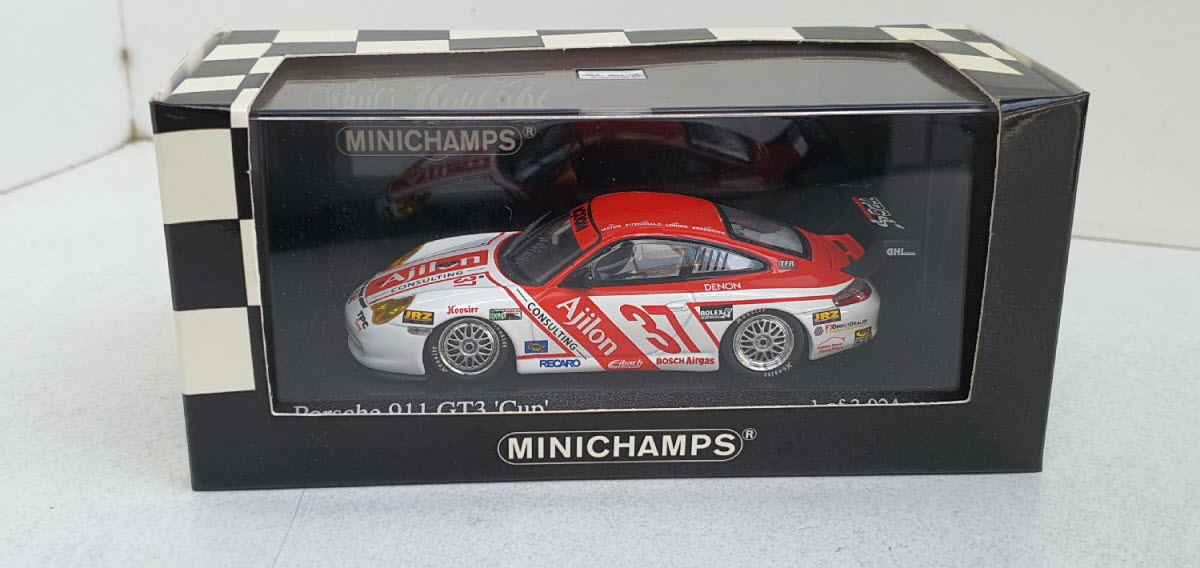 Minichamps 1:43 Porsche 911 GT3 Matos/Fitzgerald/Assentato/Longhi eam Ajilon Consulting #37 24H Daytona 2005 400056237