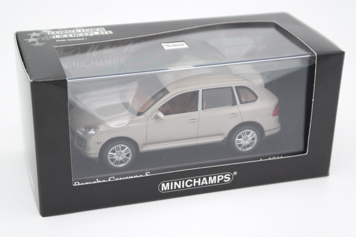 Minichamps 1:43 Porsche Cayenne S 2006 Beige Metallic 400066200