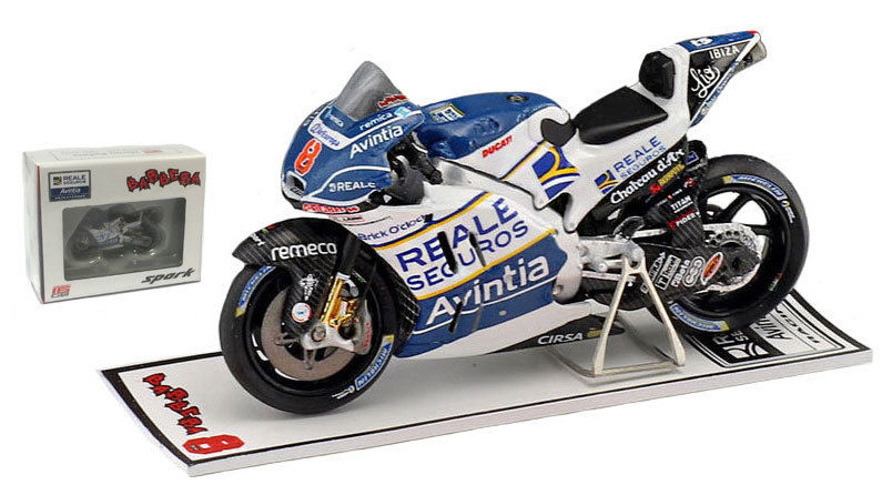Spark 1:43 Ducati GP16 #8 Hector Barbera Reale Avintia Racing MotoGP Qatar 2017 M43024