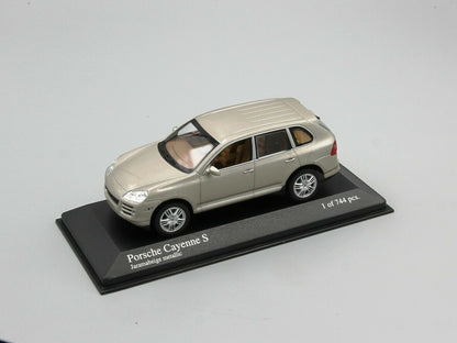 Minichamps 1:43 Porsche Cayenne S 2006 Beige Metallic 400066200