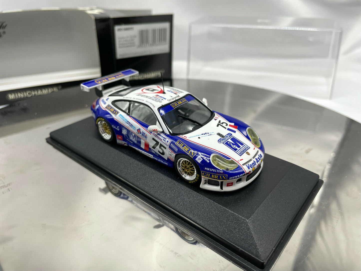 Minichamps 1:43 Porsche 911 GT3 RS #75 24h LeMans 2004 Sugden / Khan / Smith 400046975