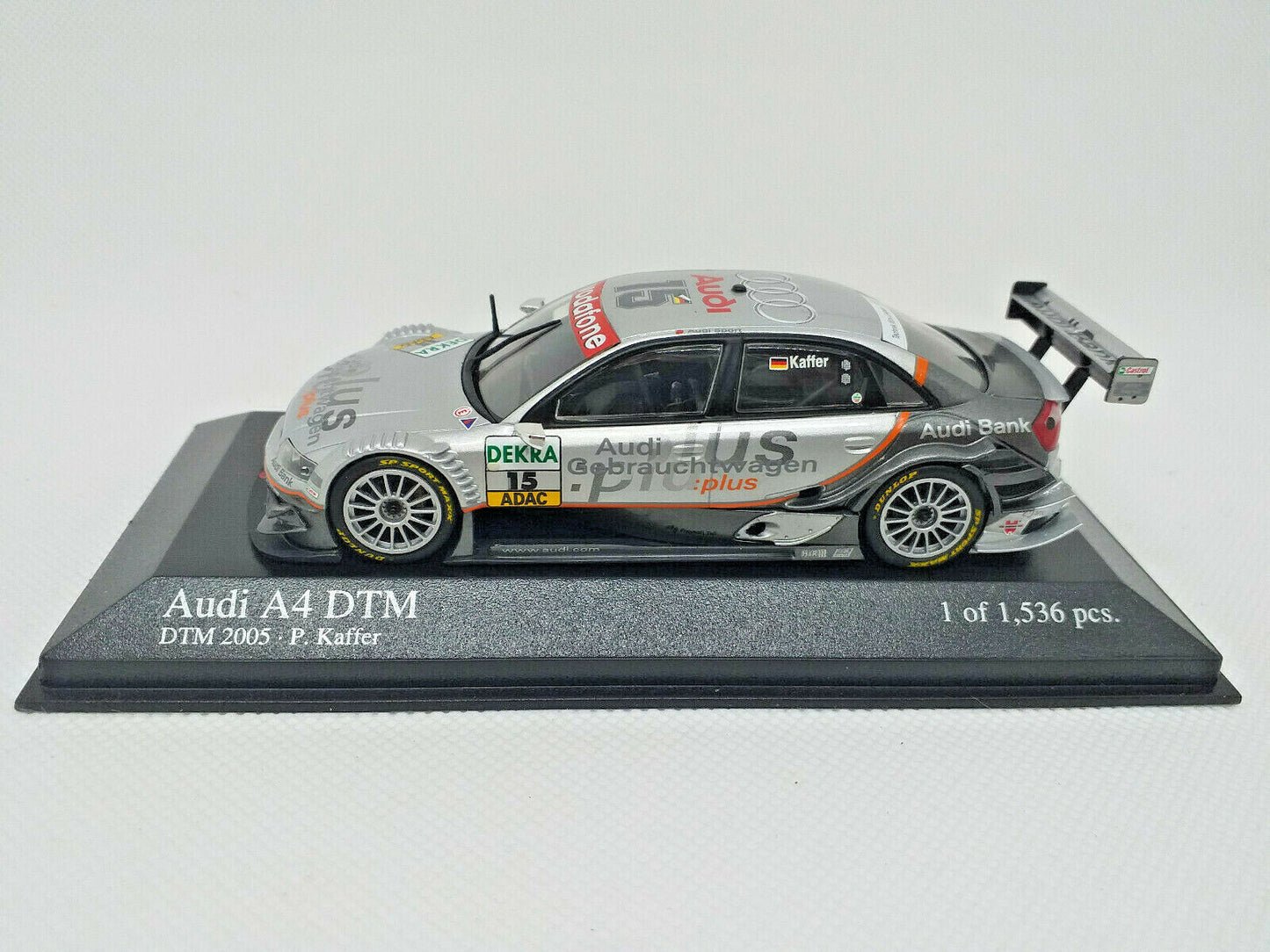 Minichamps 1:43 Audi A4 – Pierre Kaffer – Audi Sport Team Joest #15 DTM 2005 400051415