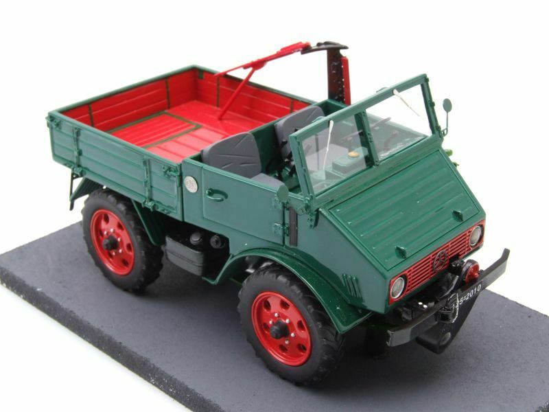 Schuco 1:32 Mercedes Benz Unimog 2010 Green 450895800