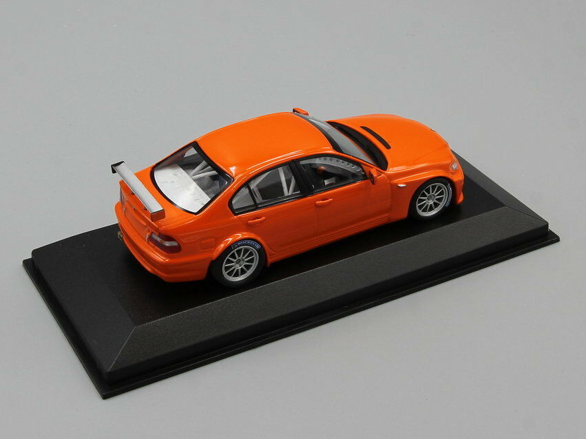 Minichamps 1:43 BMW 320I Street Version 2005 Orange 400052400