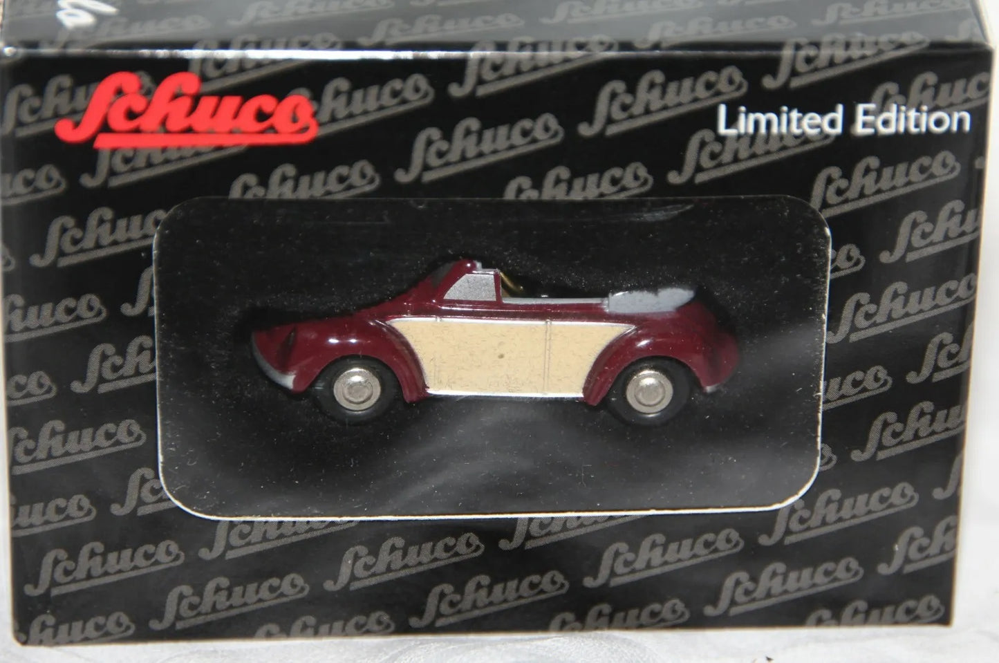 Schuco 1:90 Piccolo Volkswagen 1200 Beetle convertible 450140600