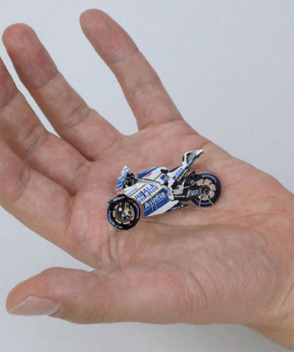Spark 1:43 Ducati GP15 #76 Loris Baz Reale Avintia Racing Qatar MotoGP 2017 M43025