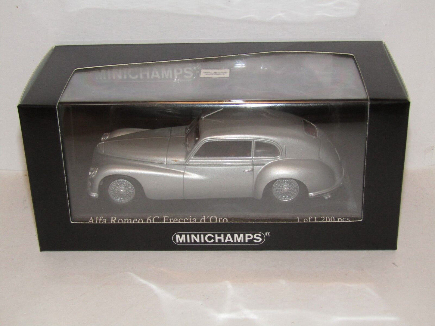 Minichamps 1:43 Alfa Romeo 6C 2500 Freccia D‘ORO 1947 Silver 400120480