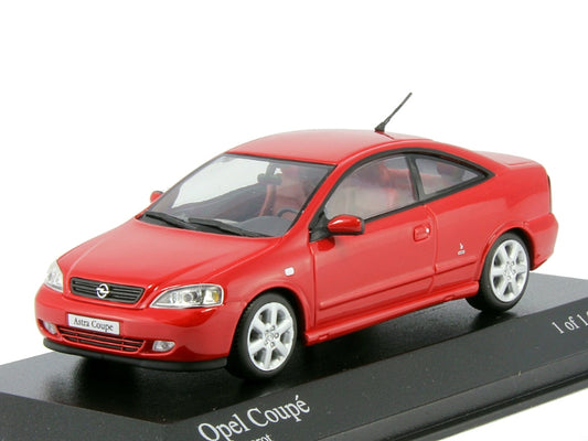 Minichamps 1:43 2000 Opel Coupe Red 430049125